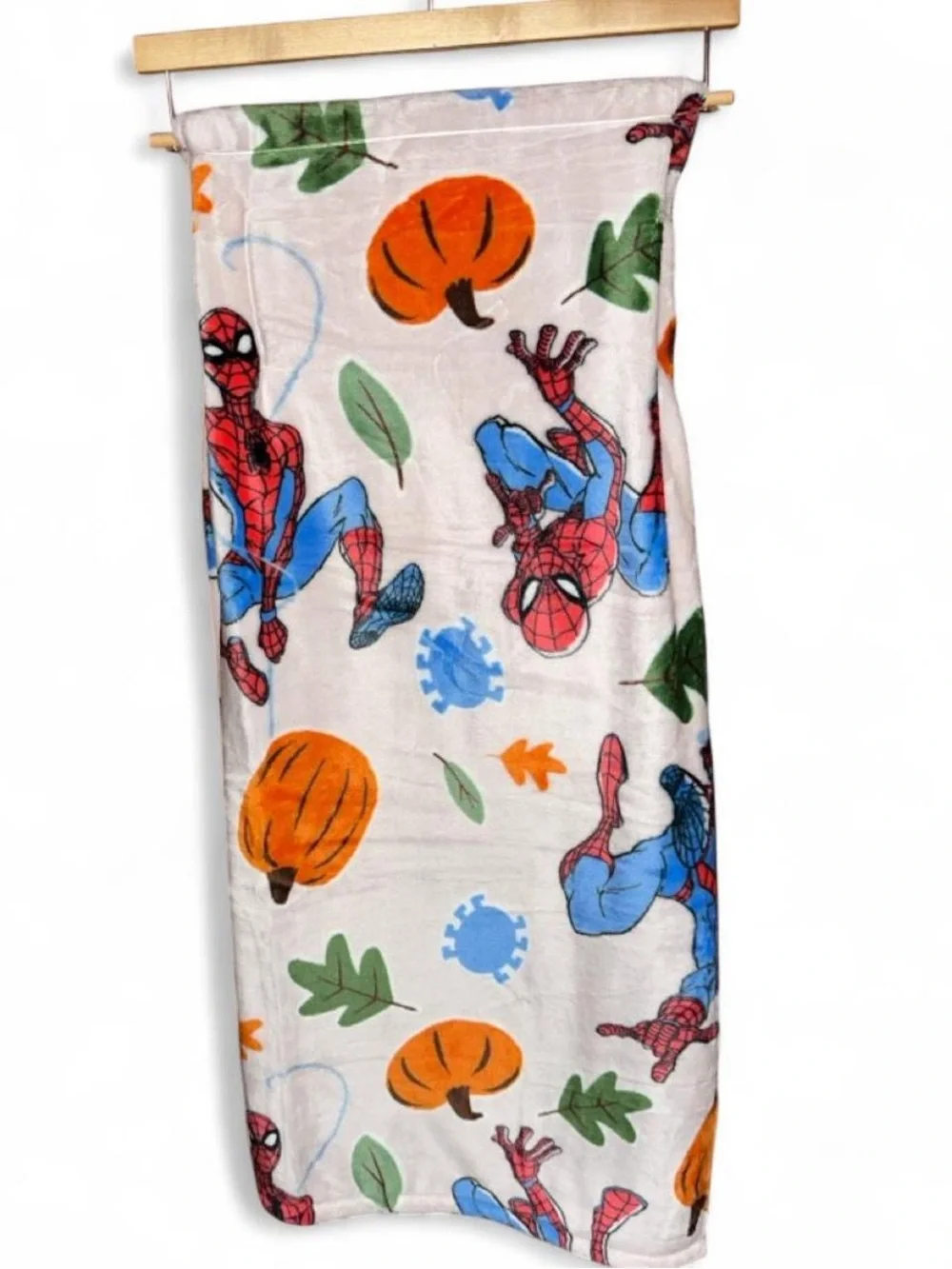 Marvel Spider-Man Fall Pumpkins Plush Throw Blanket